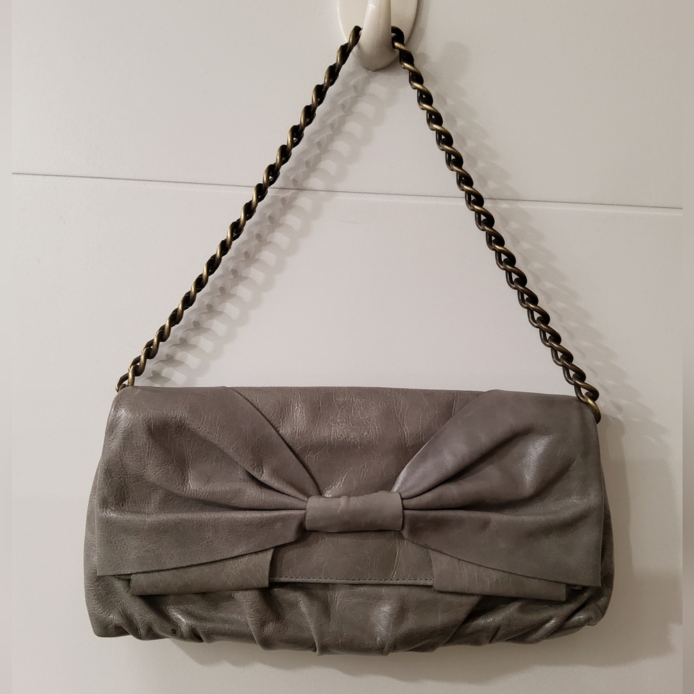 HOBO International Bow Clutch